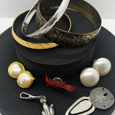 Sale Photo Thumbnail #382
