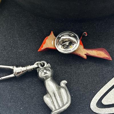 Sale Photo Thumbnail #389