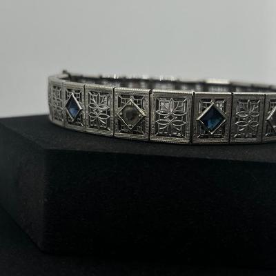 Sale Photo Thumbnail #396