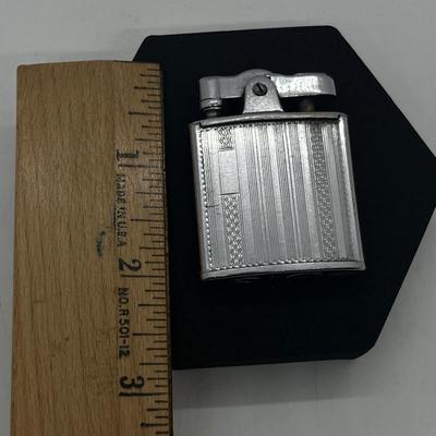 Sale Photo Thumbnail #563