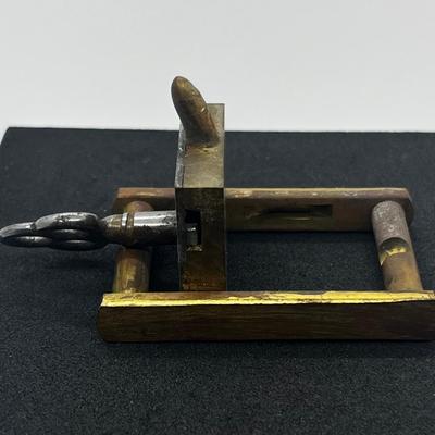 Sale Photo Thumbnail #709