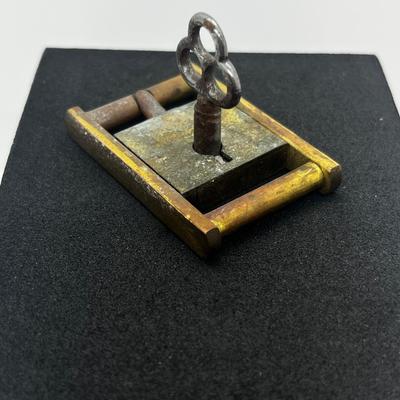 Sale Photo Thumbnail #698