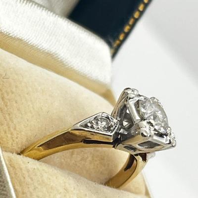 Sale Photo Thumbnail #975