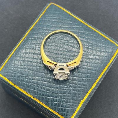 Sale Photo Thumbnail #990