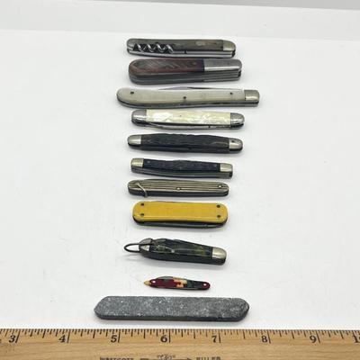 LOT 76: Vintage/Antique Pocket Knife Collection