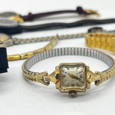LOT 77: Women's Watch Collection