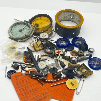 LOT 78: Vintage Junk Drawer Lot