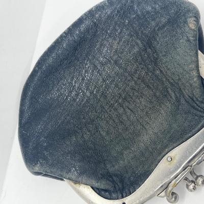 LOT 81: Vintage Coin Purses/Wallets