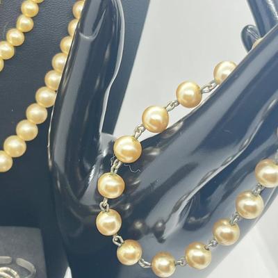 LOT 82: Marvella Simulated Pearl Necklace, Screw Back Pearl Earrings, Bracelet, Pin and More!