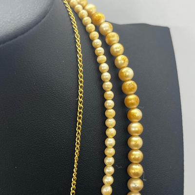 LOT 82: Marvella Simulated Pearl Necklace, Screw Back Pearl Earrings, Bracelet, Pin and More!