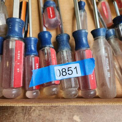 Lot of Craftsman Screwdrivers