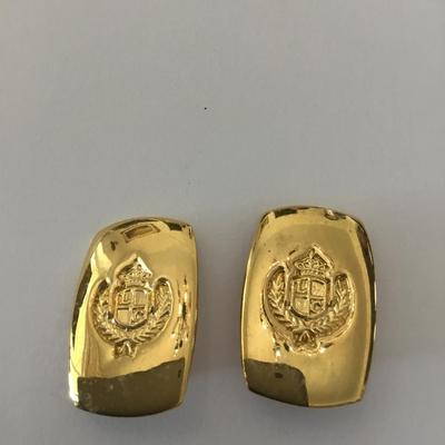 Rare Vintage Liz, Claiborne, logo crest, gold, toned clip on earrings