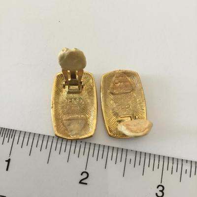 Rare Vintage Liz, Claiborne, logo crest, gold, toned clip on earrings