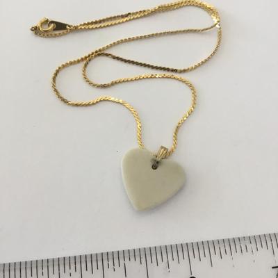 Cute vintage, porcelain heart, Winnie, Pooh, Katie, beautiful vintage necklace