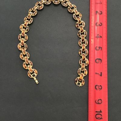 Beautiful vintage, gold tone, tigers eye enamel necklace