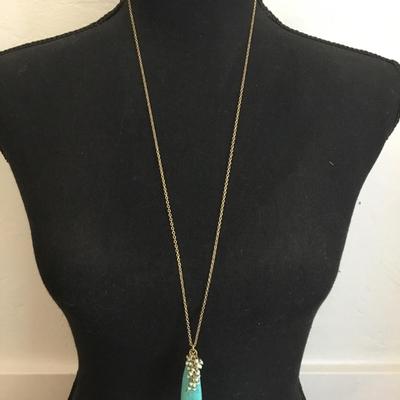 Beautiful turquoise or foe turquoise stone pendant necklace very beautiful very nice