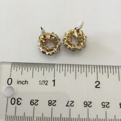 Beautiful, vintage, multicolored crystal stud earrings