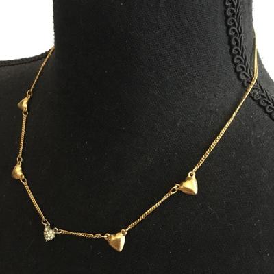 Vintage Avon gold tone, heart necklace