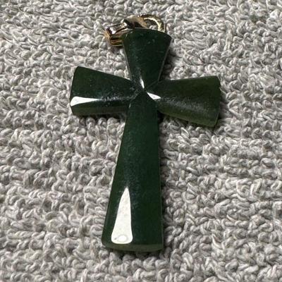 Emerald Green Glass Cabochon Celtic Cross Pendant