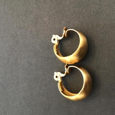 Vintage brushed gold Monet clip on earrings