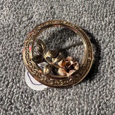 KREMENTZ -12K Gold Filled Rose Circle Brooch