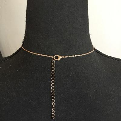 Cute rose, gold, toned, rhinestone necklace