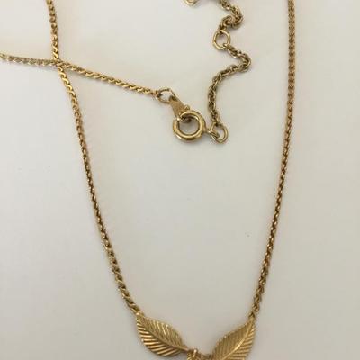 Mid century, gold, toned, dainty leaf, fashion necklace