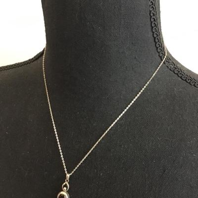 Beautiful, vintage, silver, and Garnet pendant necklace