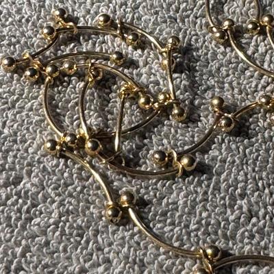 LENI PEREZ necklace