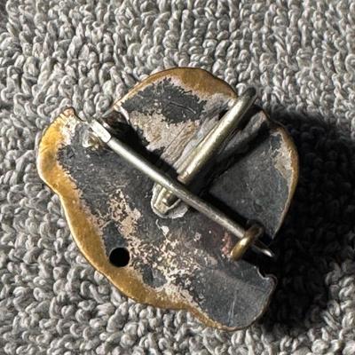 Bulldog Solid brass figurine head brooch