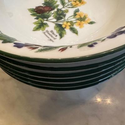 Royal Worcester England “Worcester Herbs” Dinnerware Set
