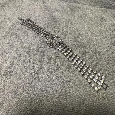 RHINESTONE BRACELET