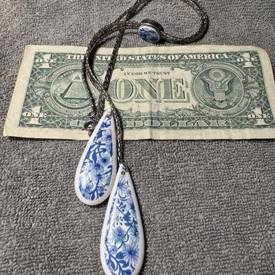 BOLO TIE