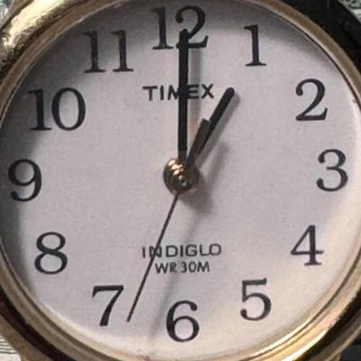TIMEX Indiglo WR 30M watch,