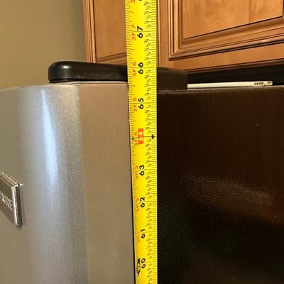 Frigidaire Refrigerator / Freezer