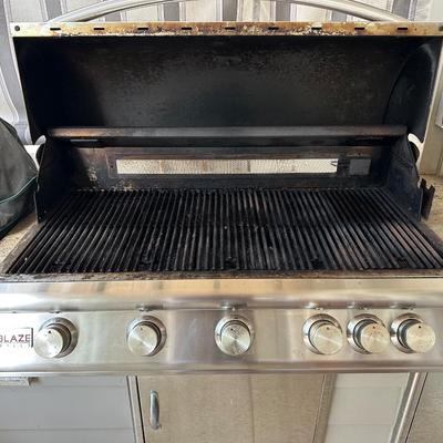 Blaze Built-In 5-Burner Natural Gas Grill – Stainless Steel Outdoor BBQ