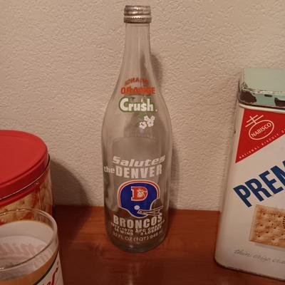 MARBLES IN A SMALL BOTTLE AND OTHER RANDOM VINTAGE ITEMS