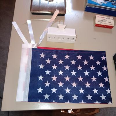 PAPER SHREDDER AND AN ASSORTMENT OF OFFICE SUPPLIES
