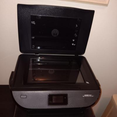 SMALL COMPUTER DESK AND A HP ENVY 5540 ALL IN 1 PRINTER