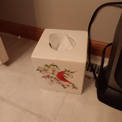 LASKO HEATER WITH REMOTE, CARDINAL CERAMIC WASTE CAN AND KLEENEX HOLDER PLUS A SET OF TOWELS