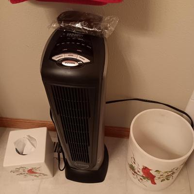 LASKO HEATER WITH REMOTE, CARDINAL CERAMIC WASTE CAN AND KLEENEX HOLDER PLUS A SET OF TOWELS