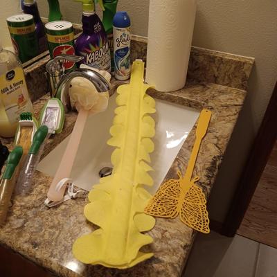 CLEANING PRODUCTS AND TOOLS