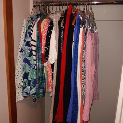 LADIES CASUAL CLOTHES FROM TALBOTS, CHICOS, COLDWATER CREEK, ETC (MEDIUM & 6-8 PANTS)