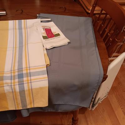 RECTANGLE LINEN TABLECLOTHS