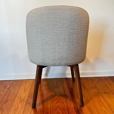 Sale Photo Thumbnail #111: 34"H x 24"D x 22.5"W, seat height 19.5" x seat depth 18.5"