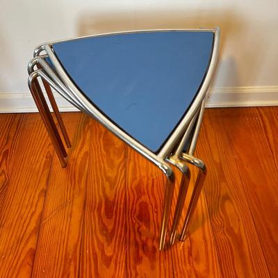 Sale Photo Thumbnail #11: Measures 16"H x 17.25" x 17.25"
One top has light scratches.