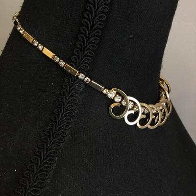Beautiful vintage, Sarah Coventry celestial fire necklace from 1956
