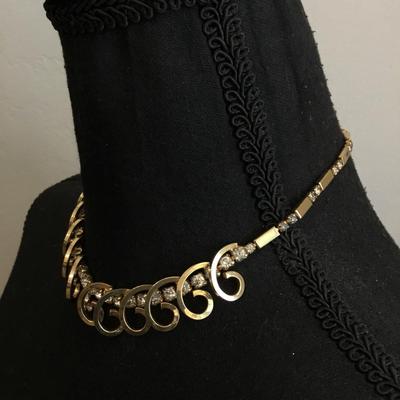 Beautiful vintage, Sarah Coventry celestial fire necklace from 1956