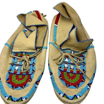 Native America Beaded Moccasins
