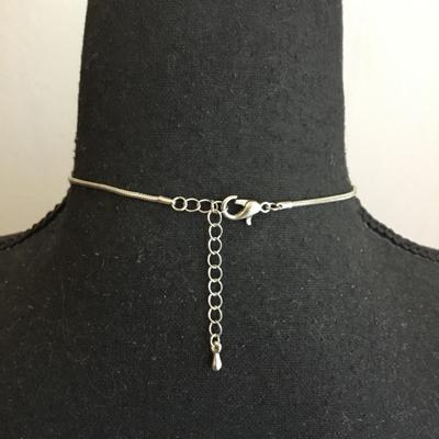 Very nice multicolored fashion necklace